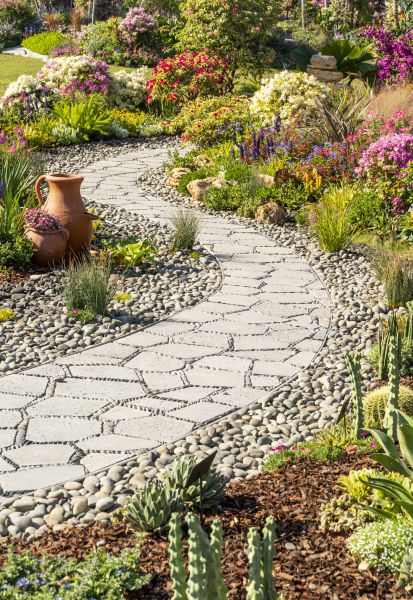 Pathway Landscaping in Macomb