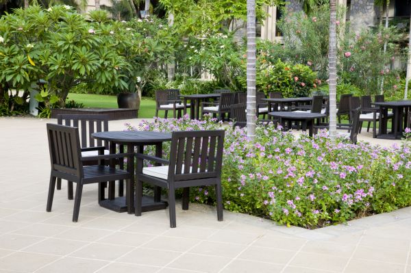 Courtyard Landscaping in Macomb